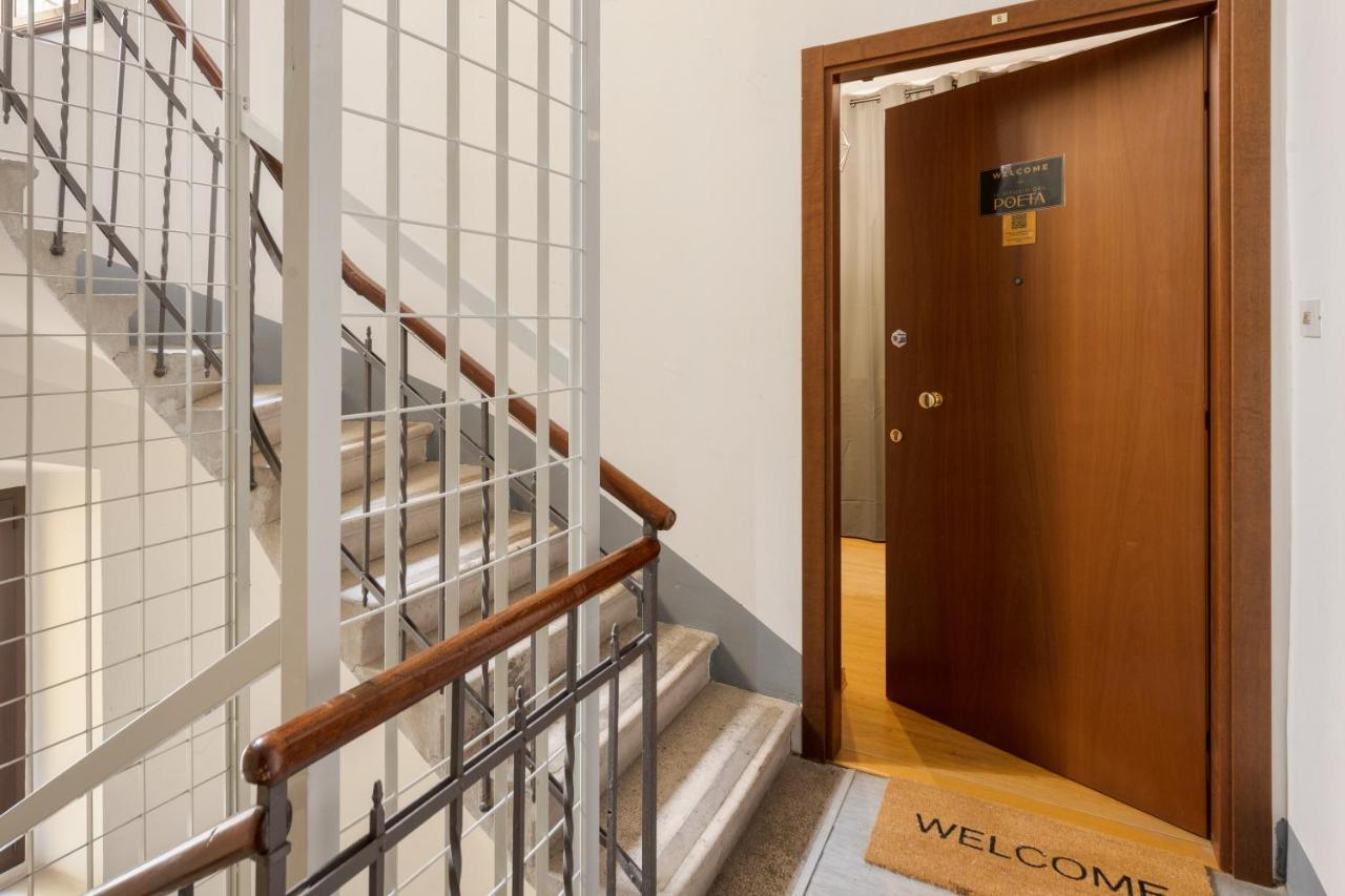 Suite Foscolo, In Piazza A Trieste Exterior photo
