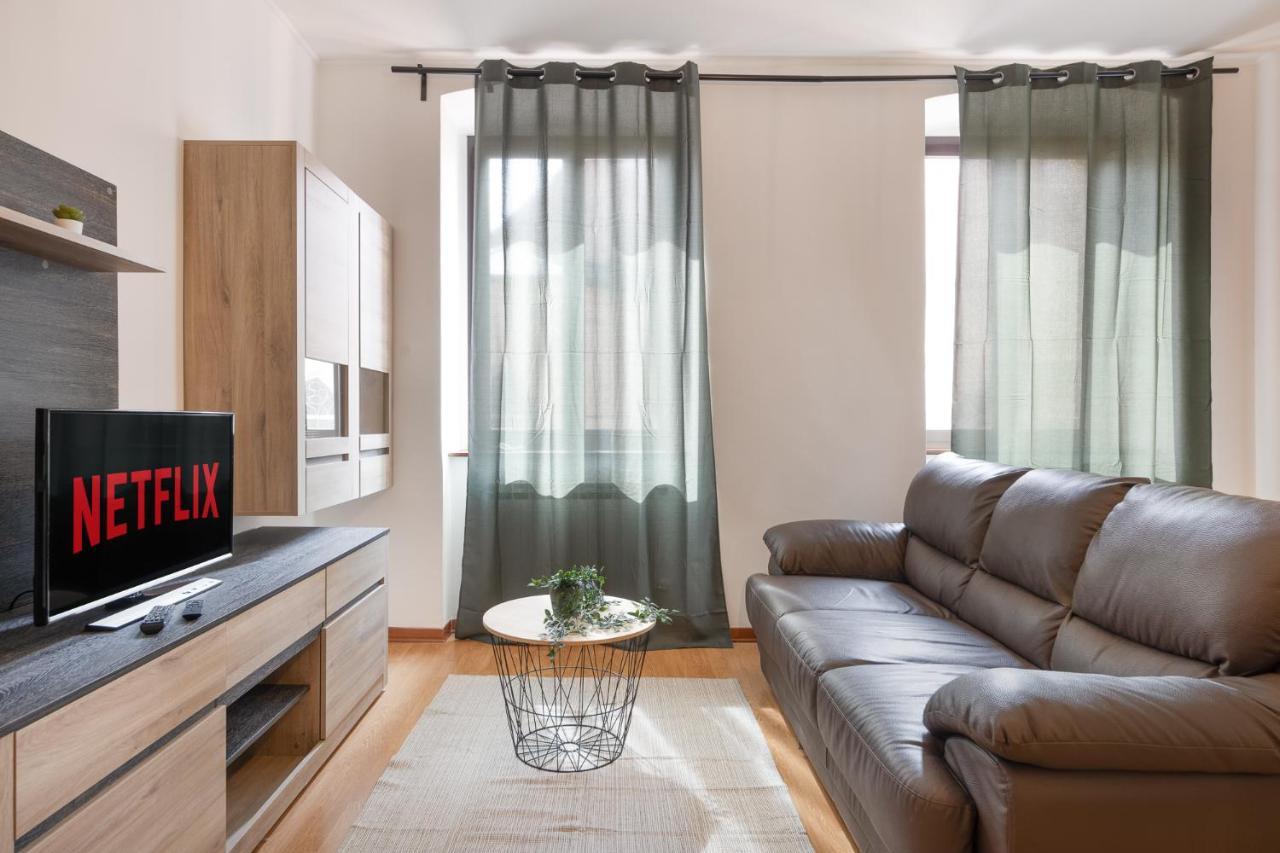 Suite Foscolo, In Piazza A Trieste Exterior photo